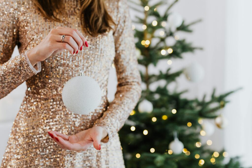 Sparkling Stories – Why Handmade Jewelry Is Trending Again